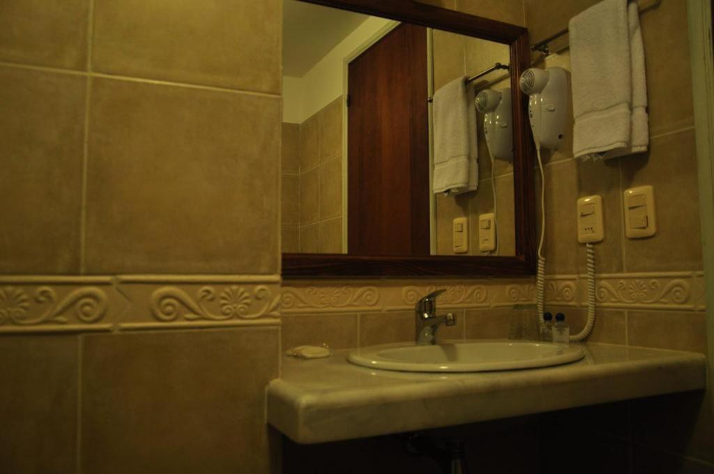 Bed and Breakfast Ayres House Colonia Del Sacramento Exterior foto